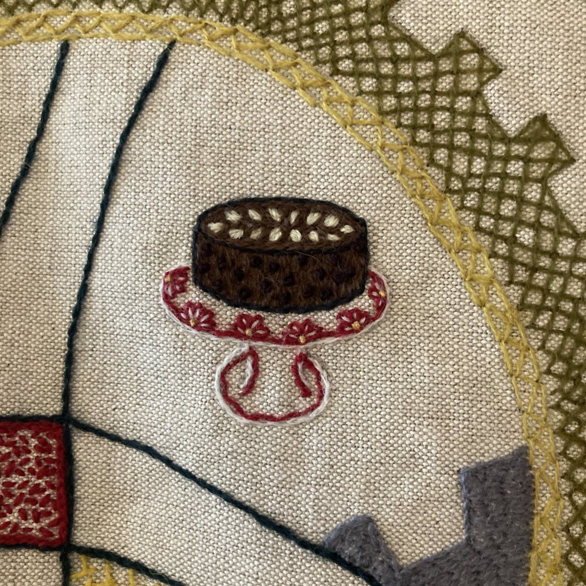 DelightsDundee's tweet photo. Loved spotting this mini Dundee cake part of The Dundee Tapestry exhibition @VADundee #dundeecake https://t.co/JGmI4Gr0ON