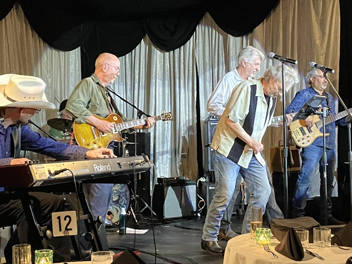 AllmanOthers's tweet photo. Thanks friends and fans for coming out last night to the Carlyle Room! Upcoming shows: 
-Sat. April 15, 6:00 pm at Rockville Elks Club with Danger Bird, Mid-Atlantic’s premier Neil Young tribute band.
-Fri. April 21, 8:00 pm, Bowie Center for the Performing Arts w/ @ZedicusARC https://t.co/QdCZ8WivJd