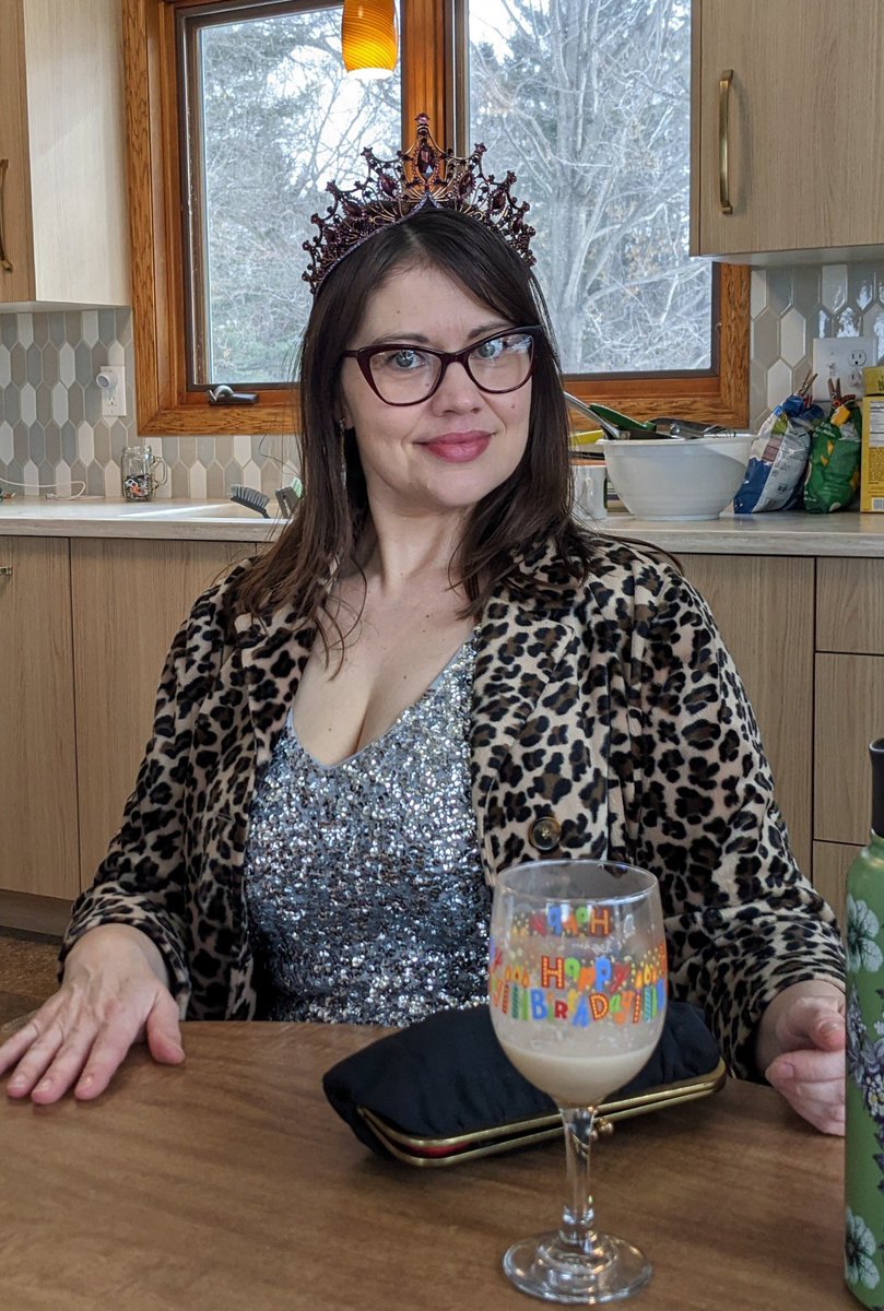 I am Lena’s mom tweet media