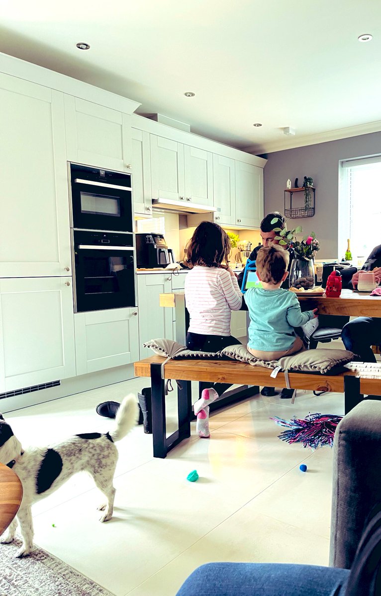 The annual cheering of runners for #YeovilHalfMarathon 

Last year it was baking hot &amp; sat in the garden, this year we were wet &amp; cold so had coffee &amp; bacon rolls.