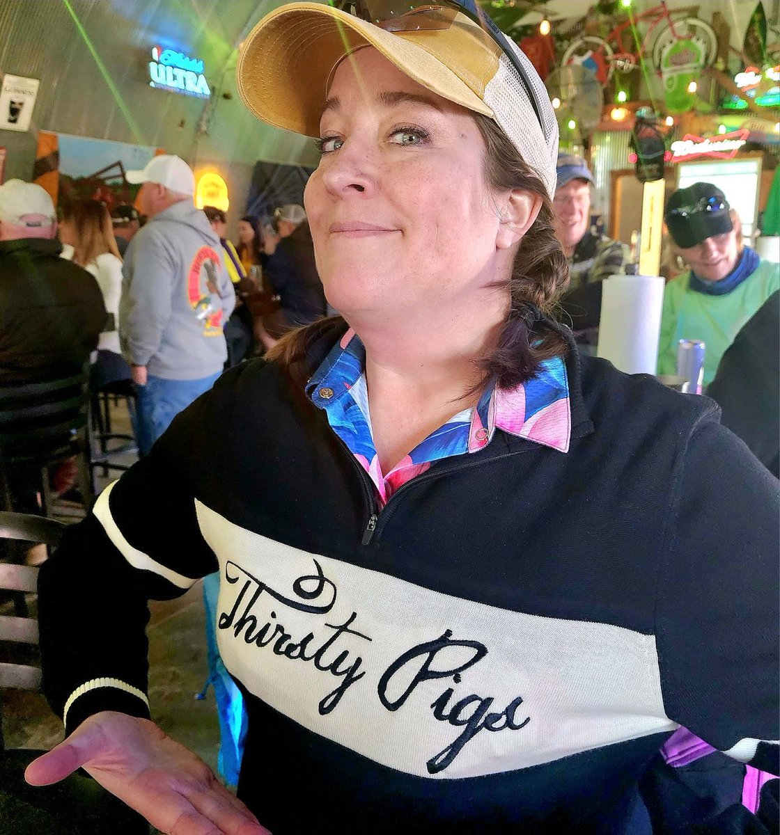 ♥️is some Dr Jenn! Thanks for looking good in your #thirstypigsswag #cheers to your yesterday’s ride, #smilingmiles #cyclingfriends #supportingsmallbusinesses #thirstypigseverywhere #thirstypigs your #eventcompany #bikeshop &amp; #cyclingtour yep we do it all!