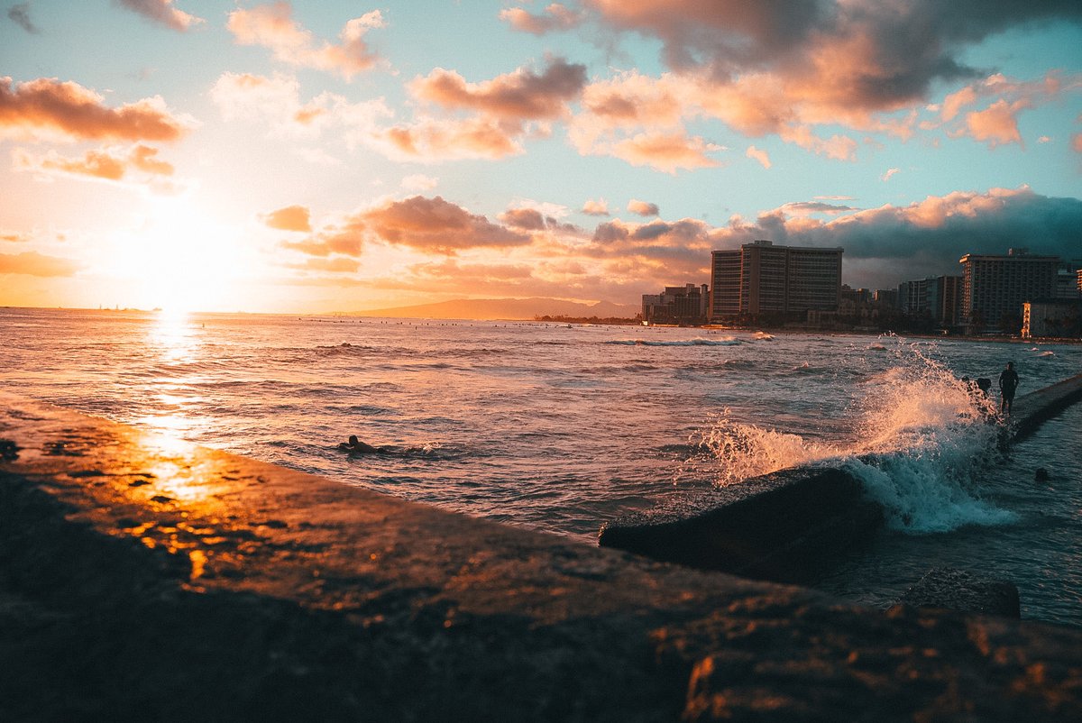 Pengu's tweet photo. Post a picture of some landscape from a place where you've been, where the main requirement is that you NOT appear in it. Just a picture, no description. 

Let’s travel virtually around the world. https://t.co/gSwCoV5wm1