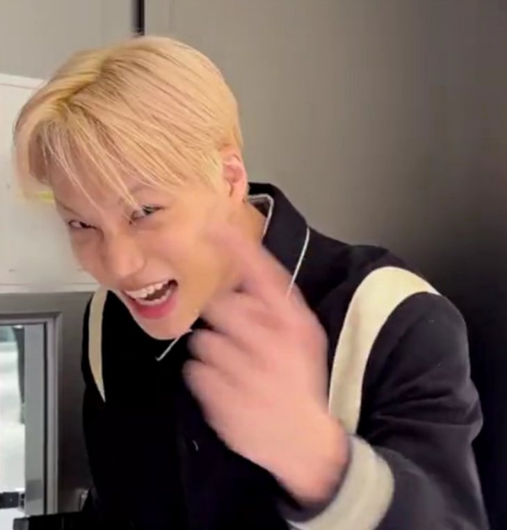 백보티🍜🥢 | REST tweet media