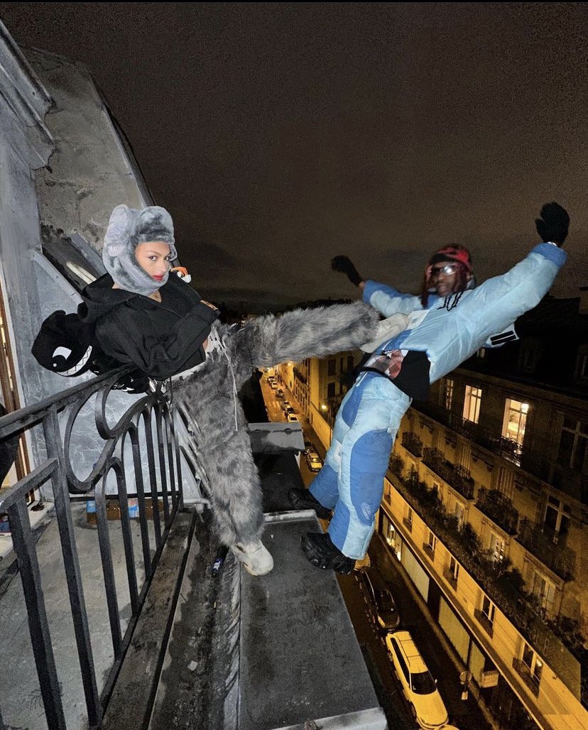 kiracantmizz's tweet photo. bro died for a fit pic https://t.co/MFY2qxVFfr