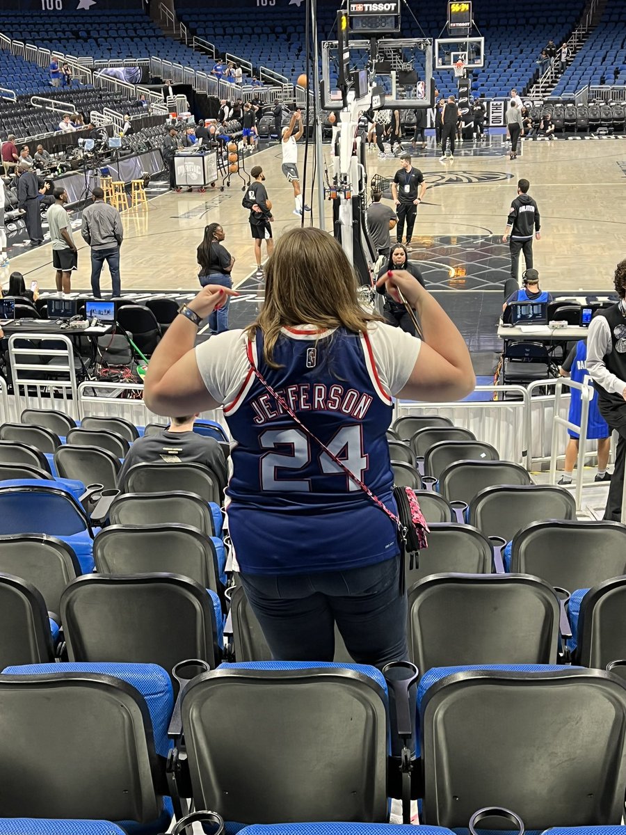 Hey <a href="/Rjeff24/">Richard Jefferson</a>, my fiancé <a href="/acalamito2443/">Amanda Calamito</a> specifically asked for a Richard Jefferson jersey for Christmas MONTHS before KD and Kyrie were traded! Can we show her some love!?