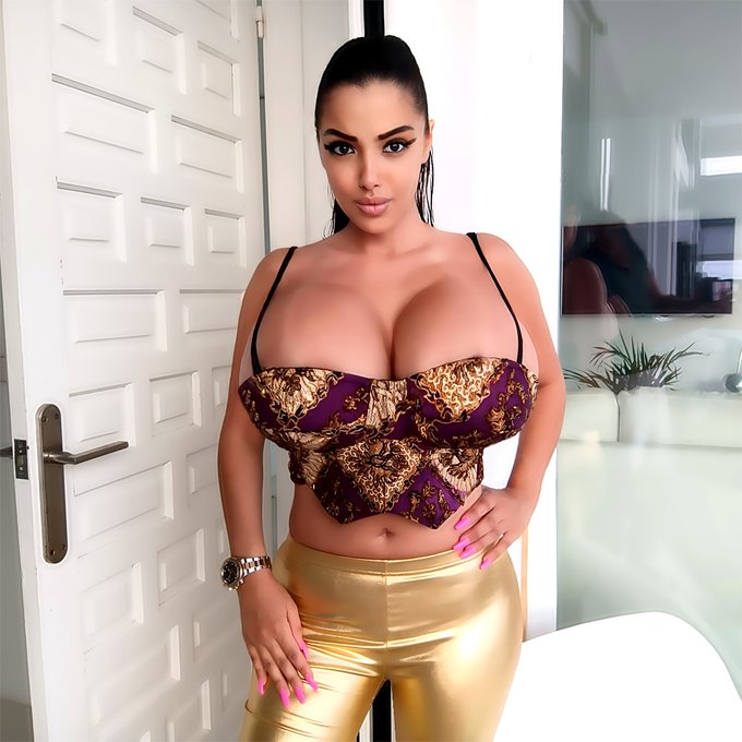 Instagram https://t.co/DMRTS9nDxQ ?
OnlyFans https://t.co/DyCCEcCdFb ? https://t.co/WBXZZvQuXU