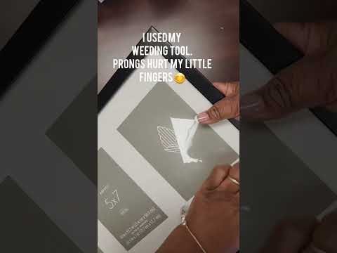 How to create author's book frame wallart - Part 1 #HowTo #ChristianWomen #author #motivation youtube.com/watch?v=4IIBt5…