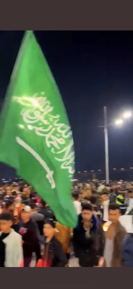 w2q21's tweet photo. أهل البصرة مبروك عليكم وصول السفينة العالمية لمعرض الكتاب. 
تستاهلون وعقبال ما نشوف البصرة والعراق من أفضل الدول في العالم 
البصرة دائما مميزة 
أشتقنالكم
#بغداد 
#البصرة
#البصرة_عالمية
#logos_hope https://t.co/PqUOC15Hej