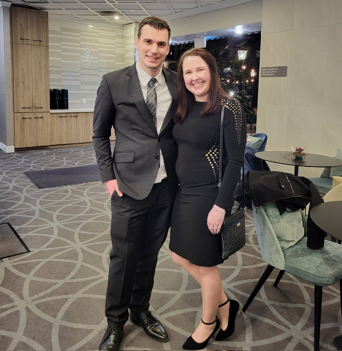 brennascottie's tweet photo. Had a great evening at the Youth One Black Tie Gala helping raise funds for Lethbridge Youth ✨️🥂  @YouthOne_
#Y1BlackTie2023 #yql https://t.co/4YuoqRe2ym