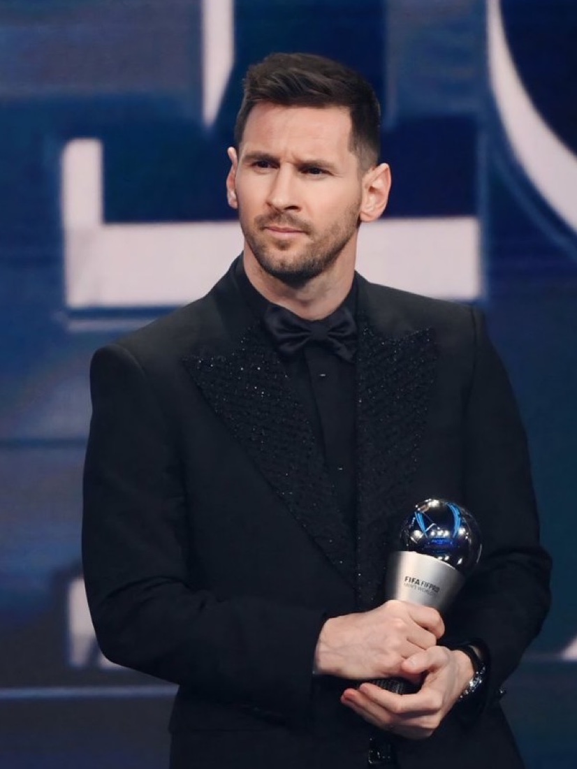 albiselectos's tweet photo. #Messi800 | ¿Cómo se reparten los goles de Messi?

672 con el Barça 🇪🇸 
99 con Argentina 🇦🇷 
29 con PSG 🇫🇷 

En 1017 partidos jugados. 🌟 https://t.co/XkibtOiTXU