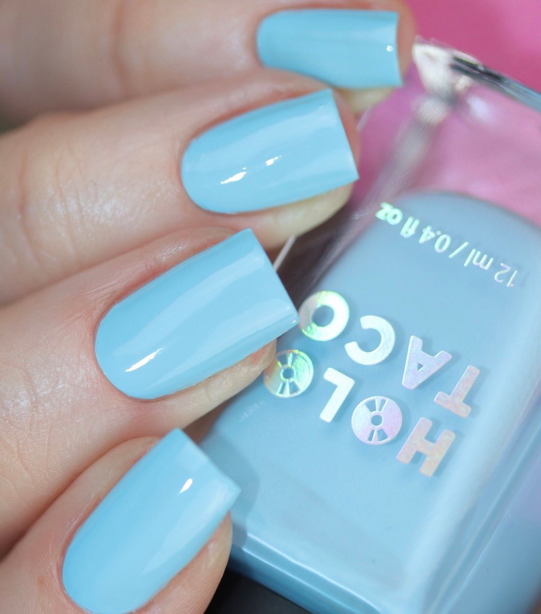 holotaco's tweet photo. Keep this shade to yourselfโฆ itโs just Too Good To Be Blue to give up ๐คซ
๐ธ
1๏ธโฃ- the_polished_life
2๏ธโฃ- @anikibee
3๏ธโฃ- nails_by_yatyara
4๏ธโฃ- dangerouslypolished
#holotaco #pastelanddonttell #toogoodtobeblue ๐ฟ๐ฎ https://t.co/9FK8nBvbAA