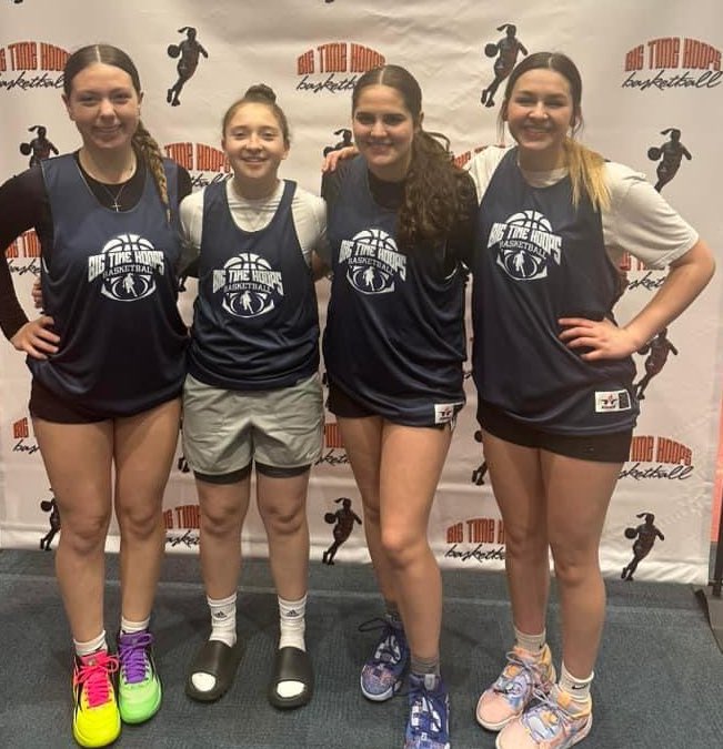 bigtimehoops's tweet photo. The Showcase was well represented by the Sandia Matadors. All 4 of these girls stood out during Saturday’s games. Sandia will arguably be one of the top teams in NM next season. @SHSGirlsBasket3 #nmproducts https://t.co/xc6YYL1YFN