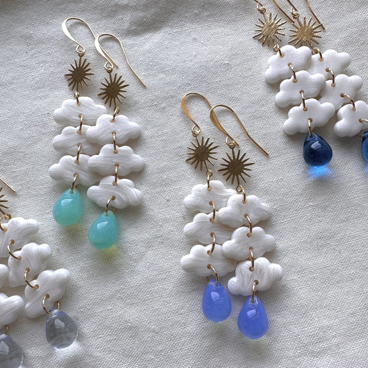 WaterBearClayCo's tweet photo. cloudy styles have been restocked on https://t.co/ewsrF7I2Gi and are eligible for 25% off! no code needed, discount applies automatically at checkout! (US shipping only.) 🌦️ https://t.co/ZmQPyZlhxx