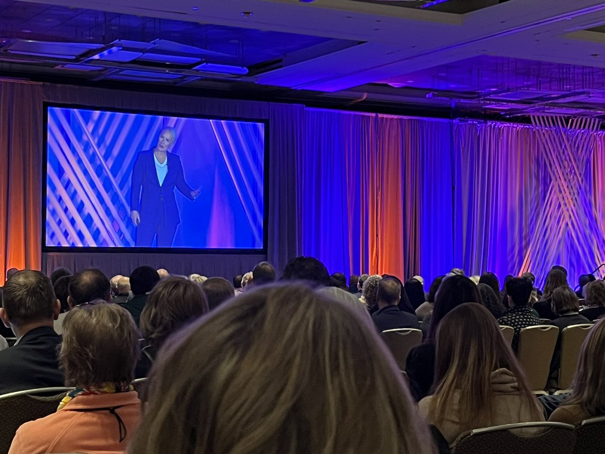 OzarksTechAVC's tweet image. Ending the day with keynote speaker Dr. Bridget Burns. #hlc2023