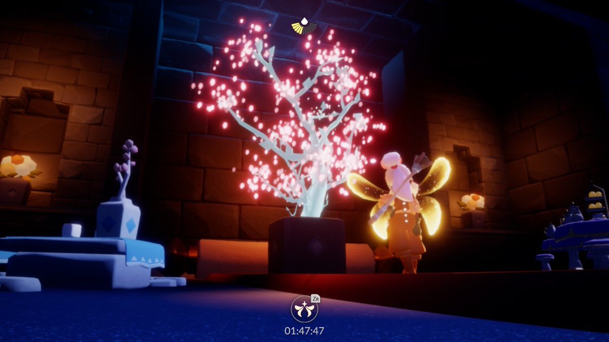 お花見はここでもできるね　お茶も紅茶もお菓子もたくさんセッティングしてくれてるね　今はもう席がなくなることもなくなっちゃったね　#sky星を紡ぐ子どもたち　鉢植えもかわいいね