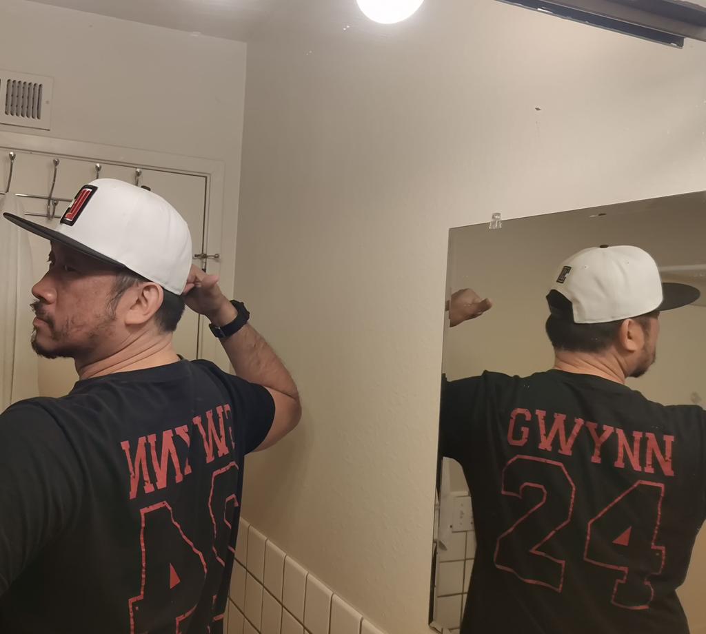 keepthefaith619's tweet photo. Forever reppin' your Pops!! π€β€οΈ @tonygwynnjr π€π€ #TG19 #TG24 #SDSU #AztecsMBB #FinalFour #LFGSD #KL2ππΎ #AirMaxDay2023 https://t.co/UrvRcPjy51