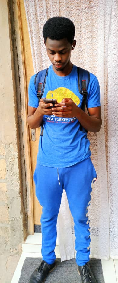 JuniorMLN2's tweet photo. Be cool with my favourite colour❤️❤️🔥 https://t.co/QJxGp6PUYa