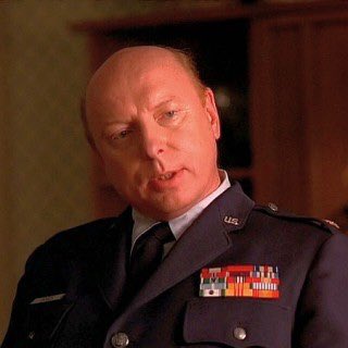 credenzaclear2's tweet photo. why are you as a man not him https://t.co/JF3KpzuEpU