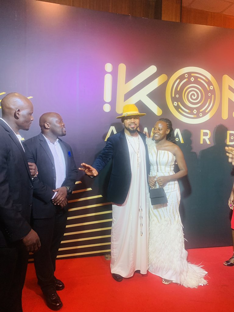 ShugandaBrendan's tweet photo. damnnn🔥 a picture with the Nigerian star @RamseyNouah guy made many think love was …😂🙌 eh🙌 it was a night of Gold indeed @ikonawards thank you @reachahand @HumNabimanya @CEOJawideero https://t.co/RSK3bgyytW