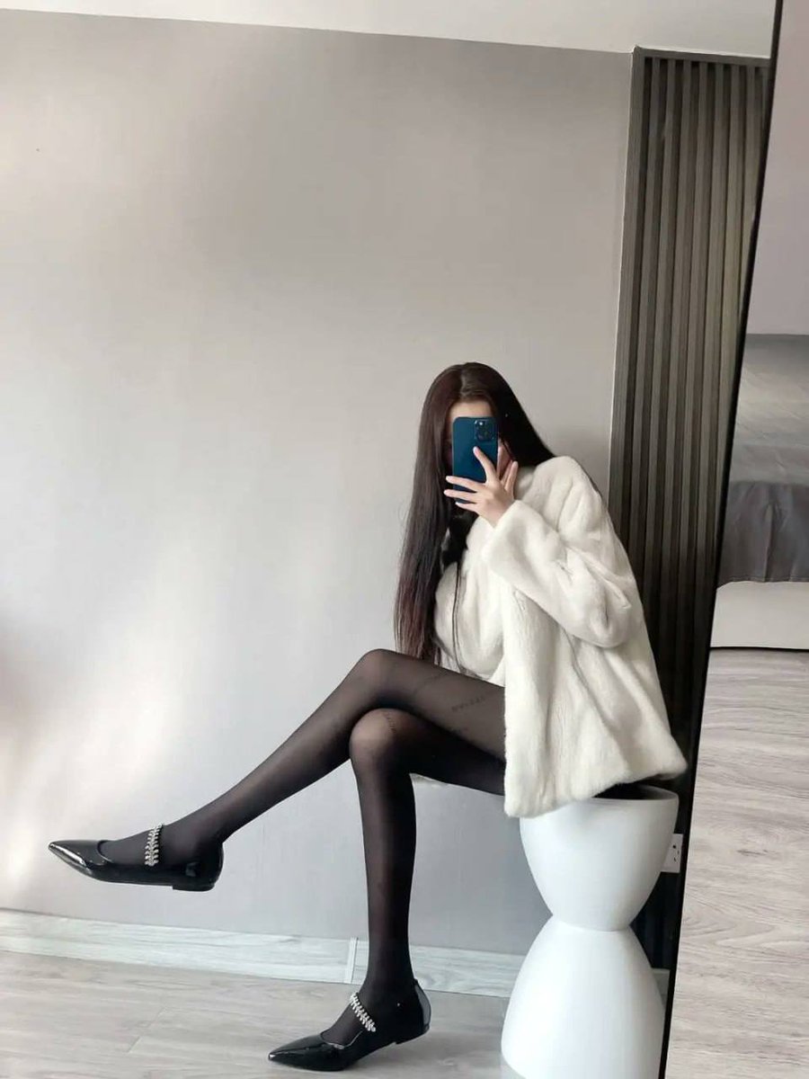 ElisaLenora's tweet photo. https://t.co/ItFkF4hSye私信 https://t.co/LC8eHEF006