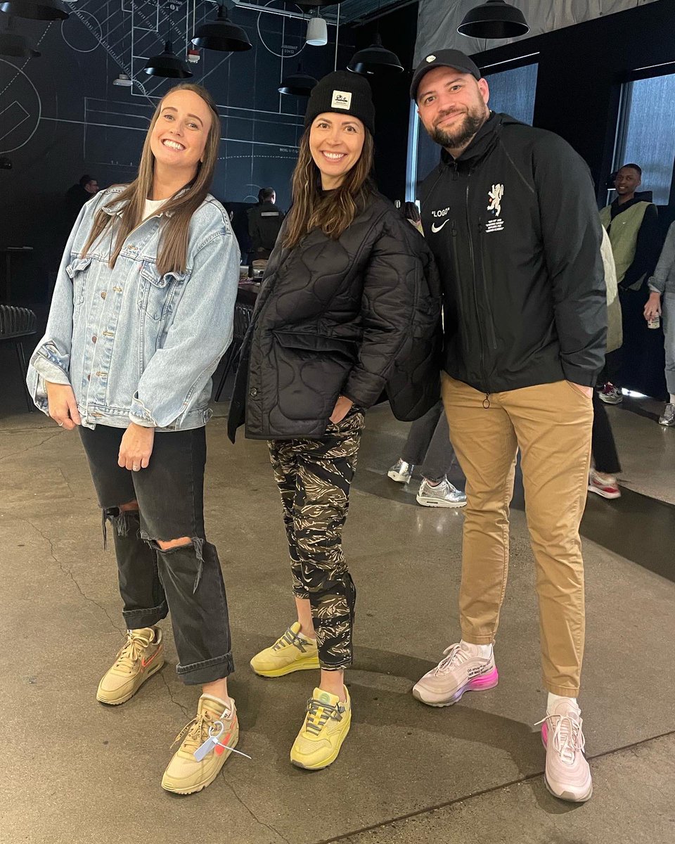 guenthe's tweet photo. Air Max / Rare Max #airmaxday https://t.co/tfn1BFGRNH