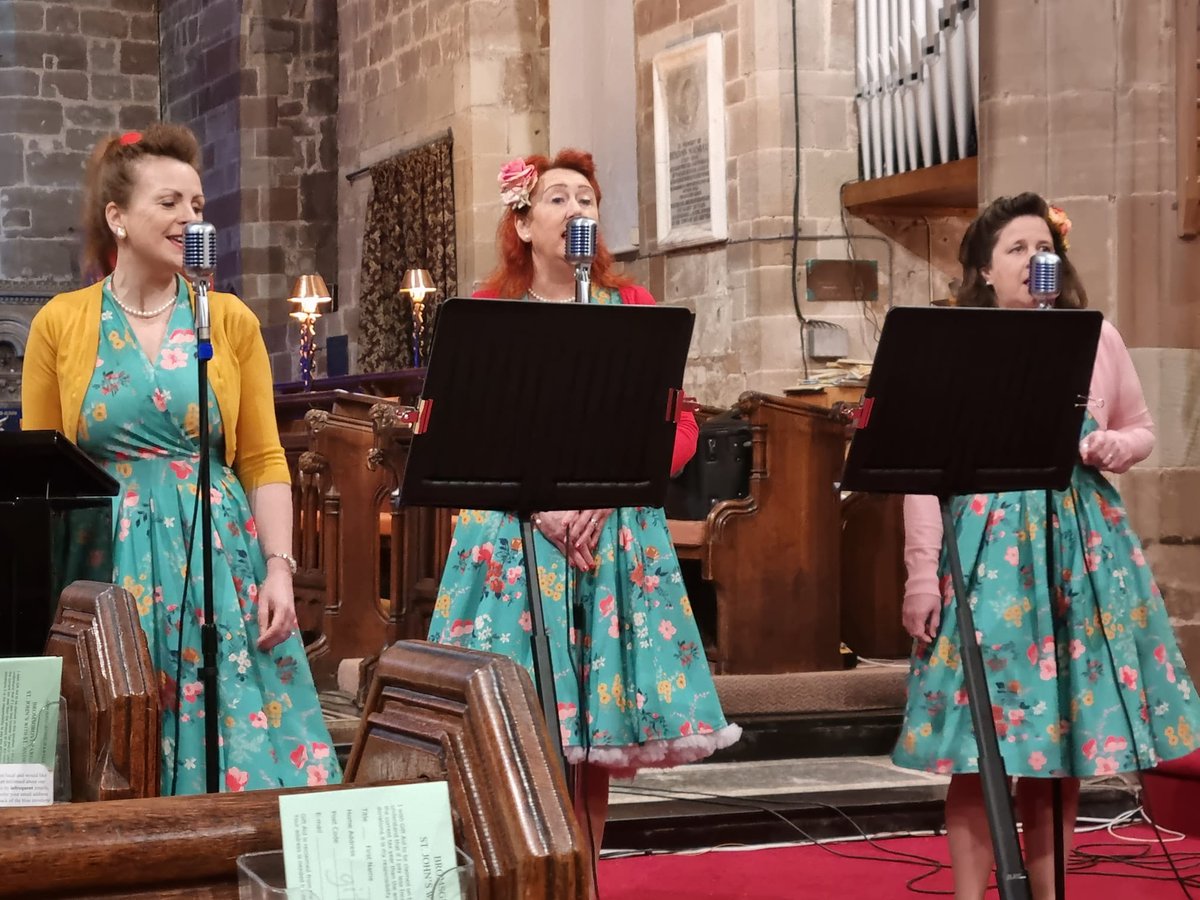 Jo_Slade's tweet photo. Proud to be part of the concert in #stjohnsBromsgrove for #earthquaketurkeysyria Appeal.

So many super talents musicians from @NBHSPerformArt and @SouthBromsHigh. Great to meet @bbcintroducing Erica Jean. 

Thanks to all involved. https://t.co/XxpqOLLf2K