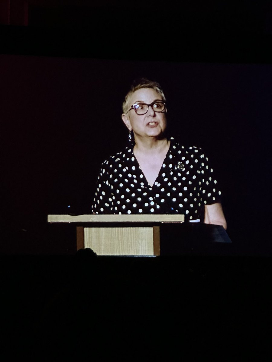 excited to see Dr. Heidi Levine <a href="/SimpsonCollege/">Simpson College</a>  at #ACPA23 !!