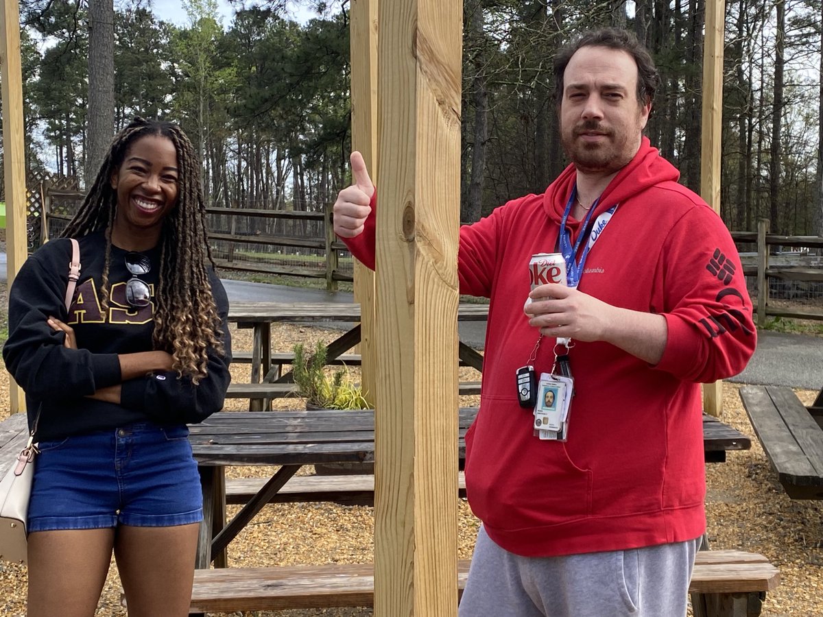 Lisa Tracy tweet media