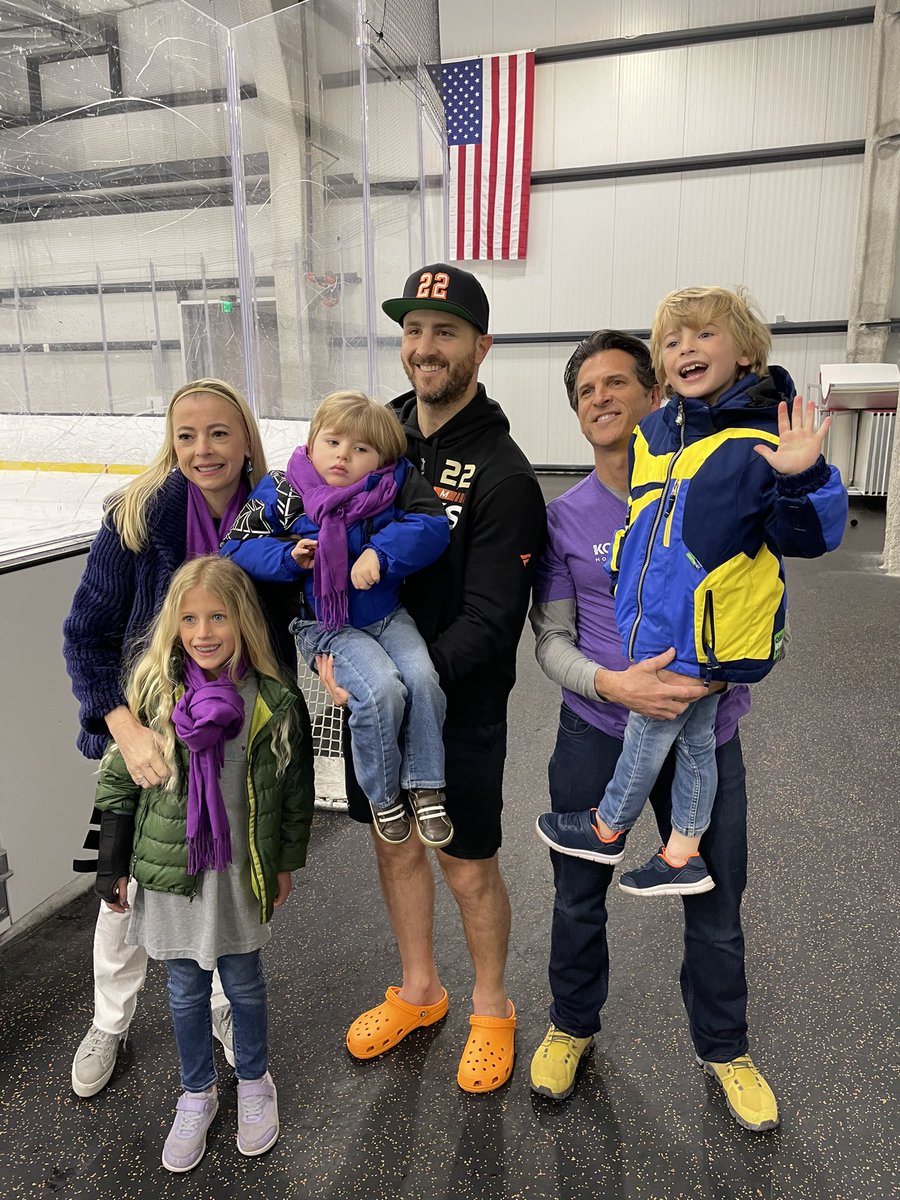 AnaheimDucks's tweet photo. Today, 5-year-old Andrew from Newport Beach joined us to watch the team practice. Andrew was born with KCNT1 Epilepsy.   He has no ability to walk or talk and suffers from 50 seizures a day.   Today is National Epilepsy  Awareness Day. https://t.co/hYyZ96gIH1