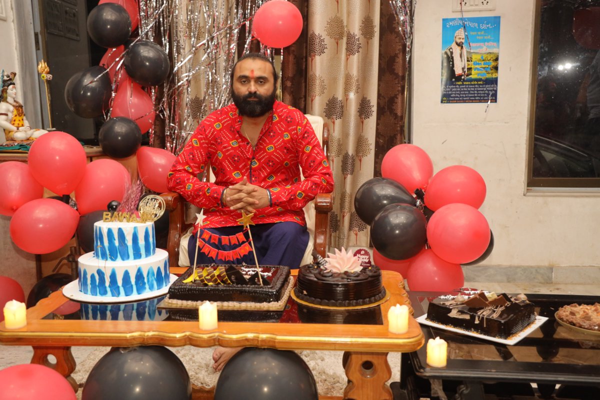 techfected's tweet image. समग्र नाथ शिष्य गण के चहीते, दैदीप्यमान, ध्येय संकल्प सिध्ध नवनाथ धाम के गादीपति विश्व वंदनीय परम पूज्य श्री छोटेदादा को जन्म दिन की हार्दिक शुभकामनाएं।