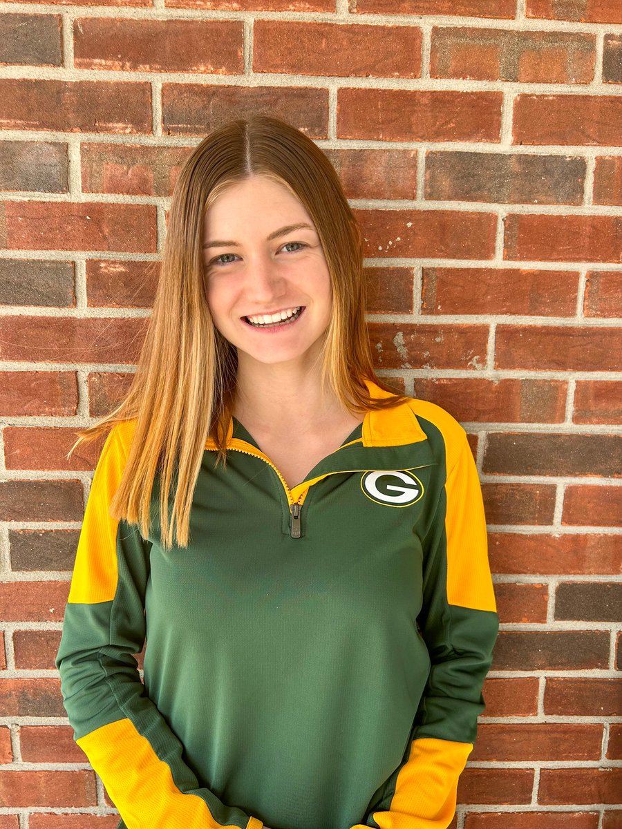 StatswithNicole's tweet photo. I am excited to announce that I will be joining the Green Bay Packers as an Activation Intern in the Sales and Business Development Department from June 2023 to June 2024. This is truly a dream come true. https://t.co/EnthNwlev5