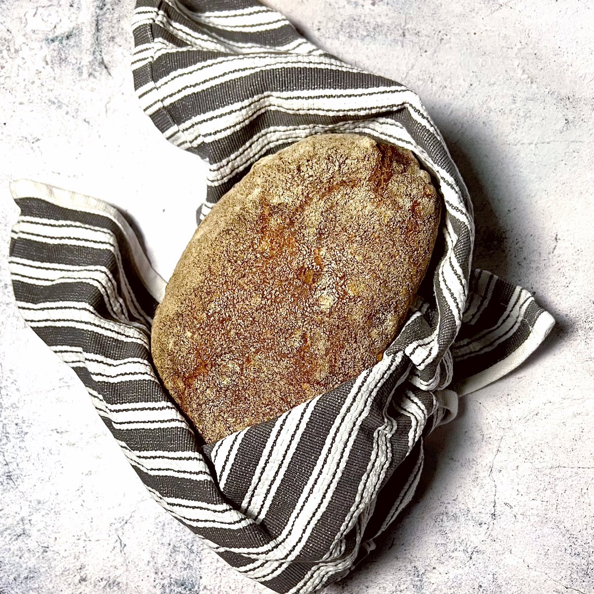Bára (@barboratde) on Twitter photo Late night baking!
<a href="/Olia_Hercules/">Olia Hercules 🇺🇦🇬🇧</a>’s rye sourdough with whey and nuts!
#cookforukraine #bakeforukraine Late night baking!
<a href="/Olia_Hercules/">Olia Hercules 🇺🇦🇬🇧</a>’s rye sourdough with whey and nuts!
#cookforukraine #bakeforukraine