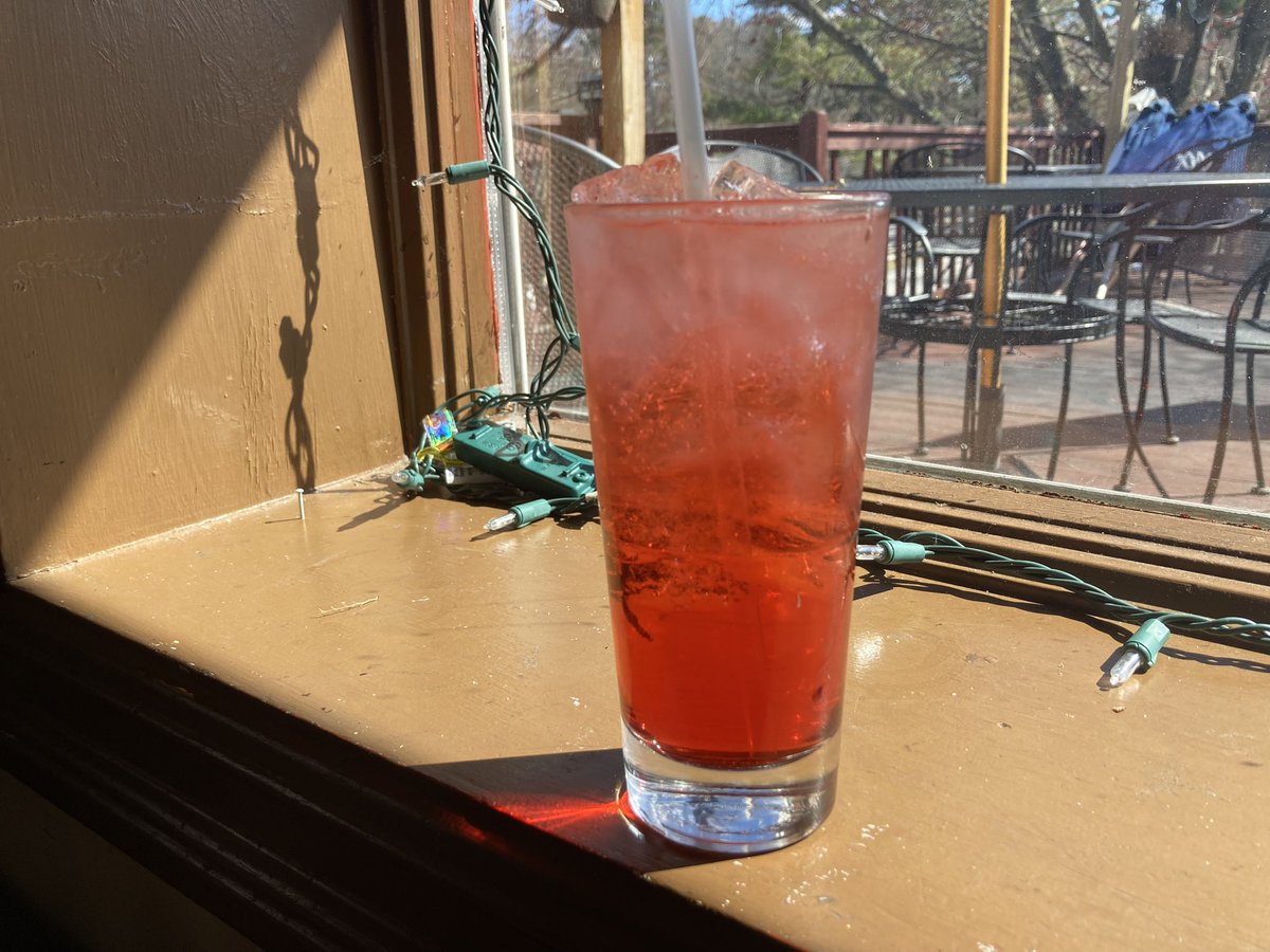 MarcHurBoston's tweet photo. This place is a seriously pleasant surprise. #Zitis https://t.co/fEs3NNA8sy