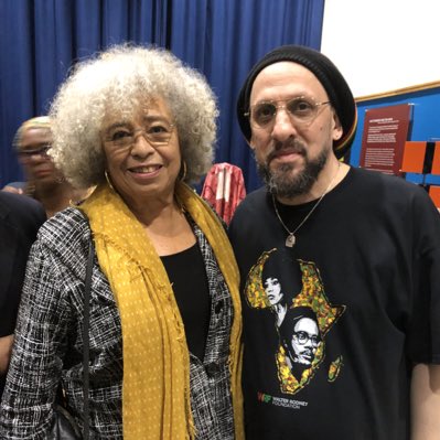 drjessebenjamin's tweet photo. #NewProfilePic https://t.co/AzmSePIXry