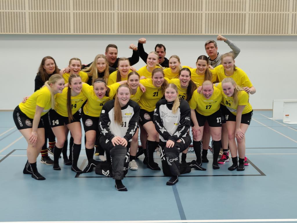 SBS Wirmon N1 Akatemia pelaa kaudella  2023-2024 Naisten ykkösdivarissa💪💪💪. 
💥C'moon Wirmottaret, te teitte sen!💥