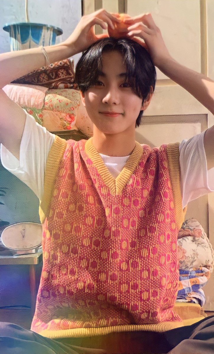 markywonie's tweet photo. @seseung00 https://t.co/xa15xGCcC9
