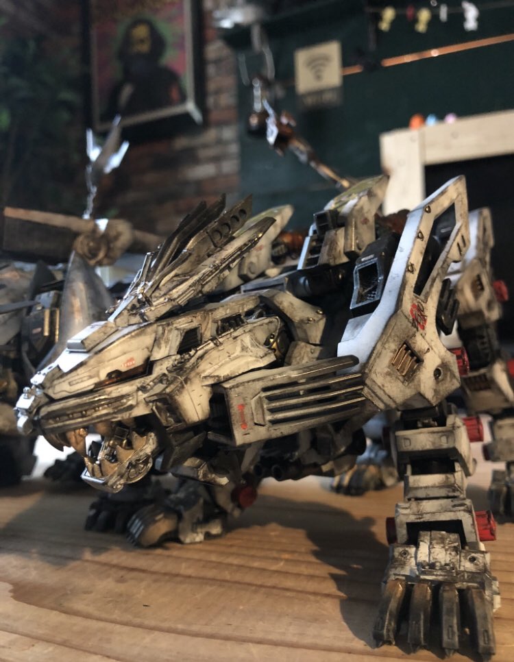 SigemikanZ's tweet photo. #ロボットは顔が命
#ゾイド
#ゾイド40周年 https://t.co/aK5RXsMYJK