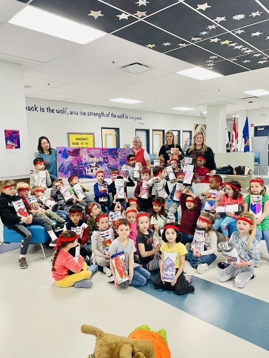 Our <a href="/WindsongHeights/">Windsong Heights RVS</a> #kindnessninjas are proud to be Blankets of Hope ambassadors. Together, we donated 95 blankets to people in need. Community Links Airdrie &amp; <a href="/StephensDream/">Stephen's Backpacks</a> will ensure that our blankets &amp; handwritten notes get to those who need it them in our community. #rvsed