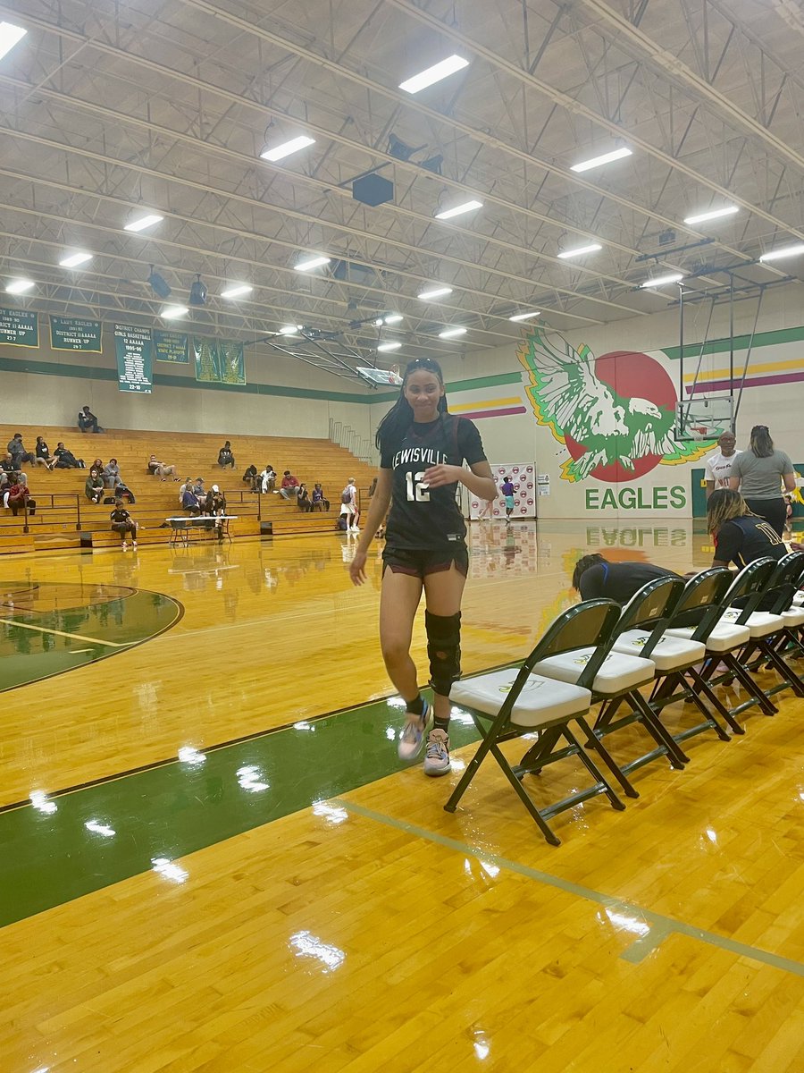 Coach_Williams0's tweet photo. Got to catch @mya2023 in action today at @ChrisHarrisBB SPB All-Star Game! Lots of Sr talent under one roof! Good luck at the next level to all the ladies that played today 💯🏀🔥 https://t.co/0yynQ5PuEo