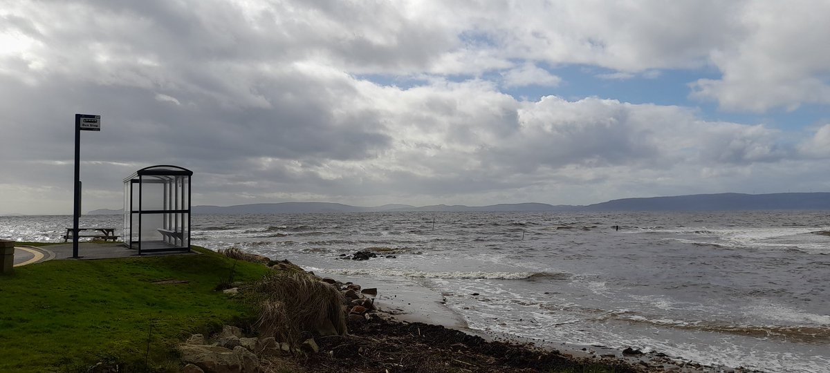 Surely one of the most beautifully located bus stops in Scotland. Perhaps the world.  This is Blackwaterfoot on the Isle of #Arran And there is not a hint of graffiti either.