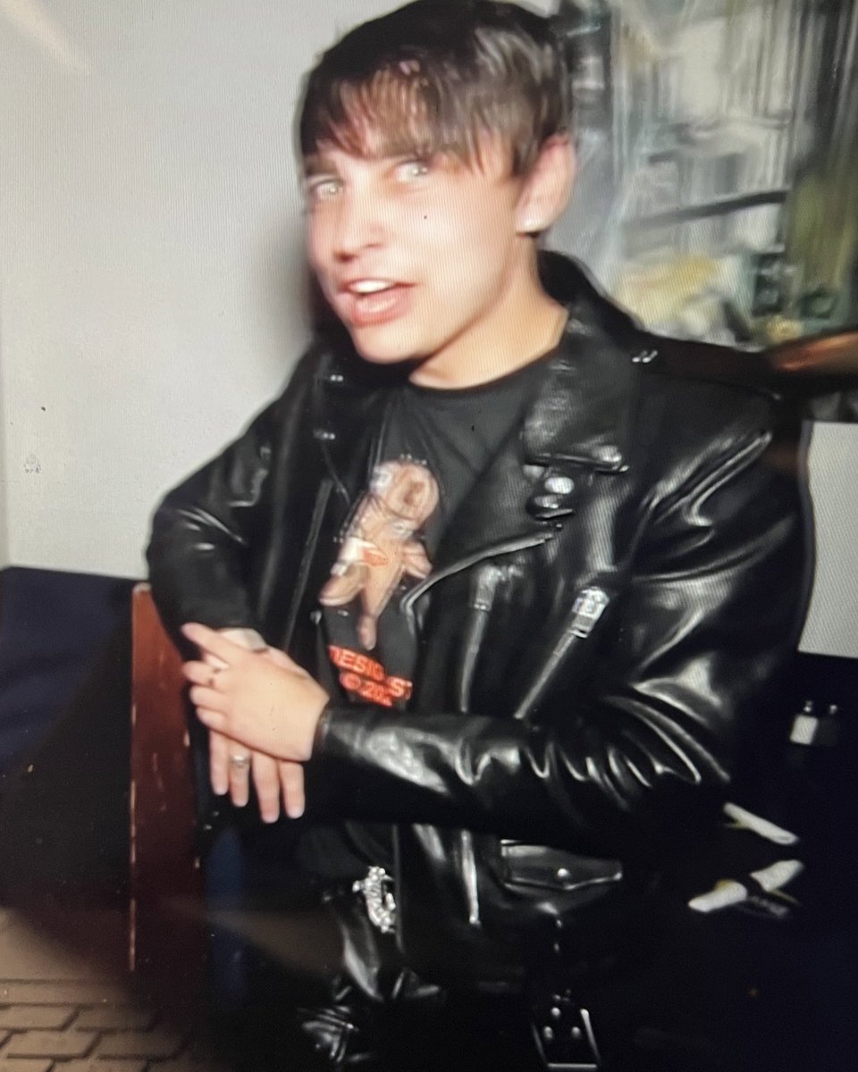 ColbysMickeyDs's tweet image. .@ColbyBrock why is your fit so cool in the savannah video