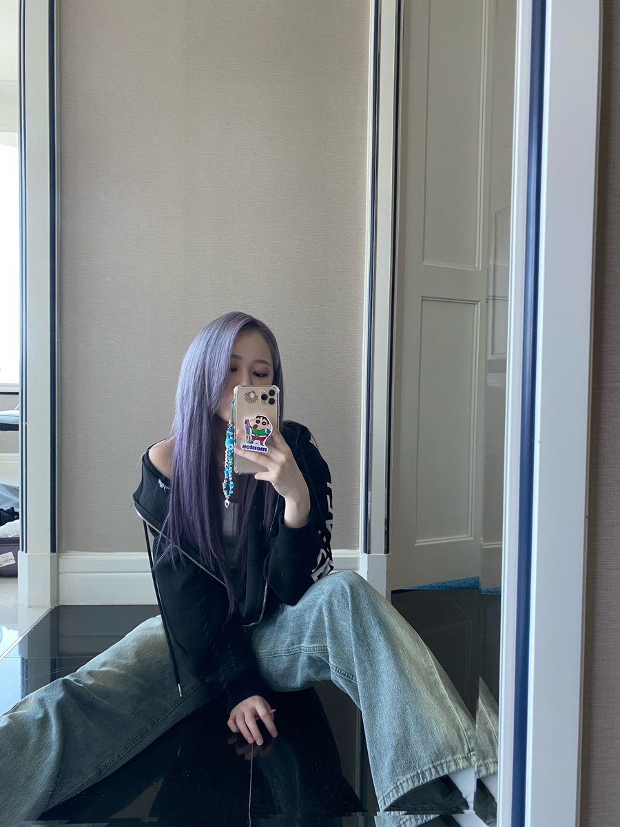 everglowfiIes's tweet photo. 230327 Mia Weverse update

#MIA #미아 #EVERGLOW #에버글로우 @EVERGLOW_twt https://t.co/IeijbGC9r9