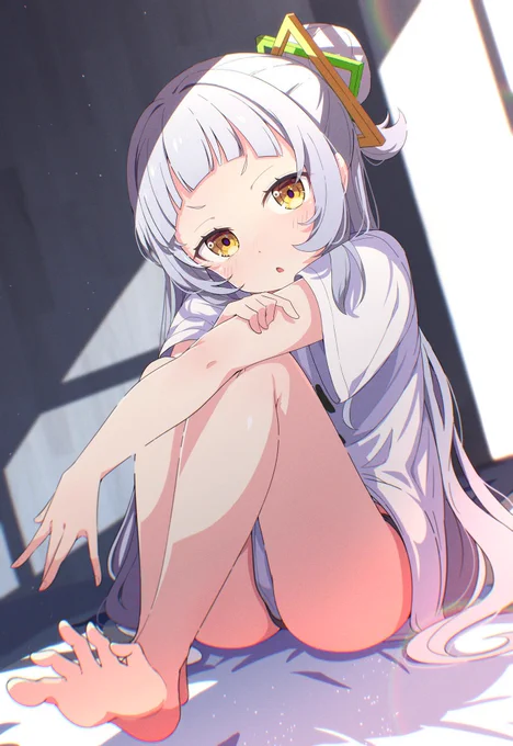 おはよぉ～～～～やっとおきたんだ～?っ ̫ -˘ 