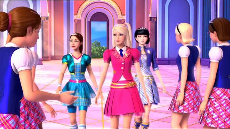 americasingerts's tweet photo. como pode barbie escola de princesas ser o mais próximo que a gente tem do filme a seleção https://t.co/AizGUvodra