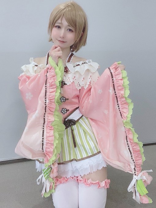 コスプレイヤーしゅがーのTwitter画像35