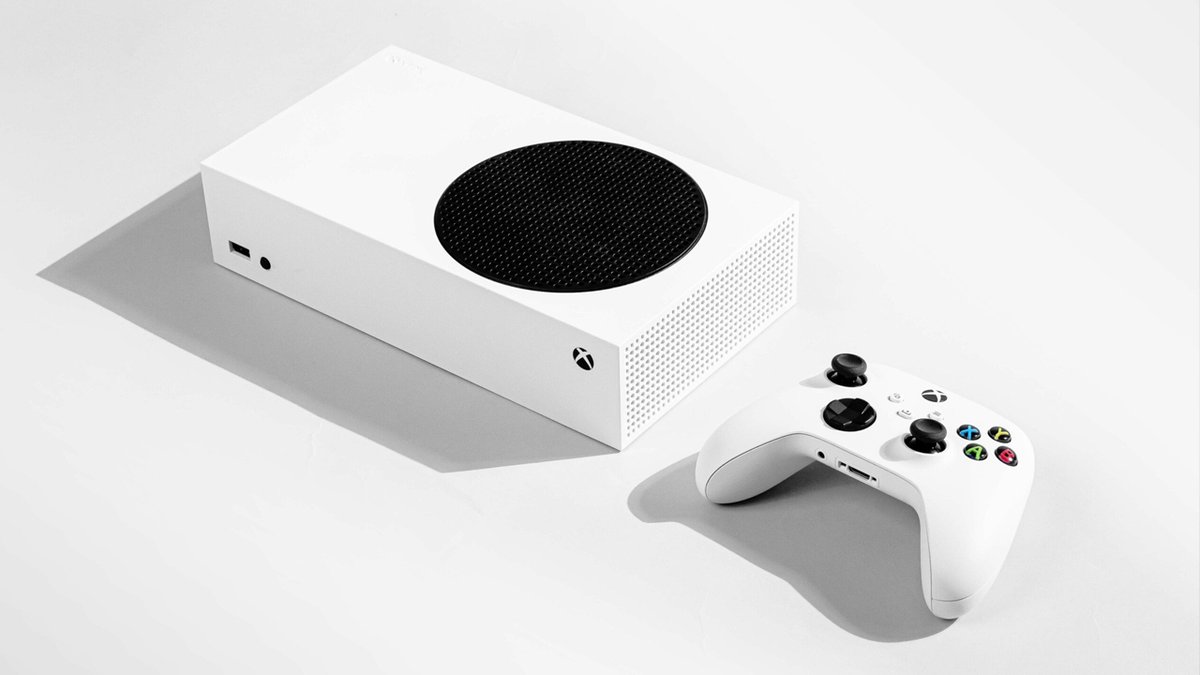 24sante_fr's tweet photo. Xbox Series S : un dev de Rocksteady critique ouvertement la console de Microsoft #DevNilsons https://t.co/UI5lWnBdoO https://t.co/iMA64teqHk