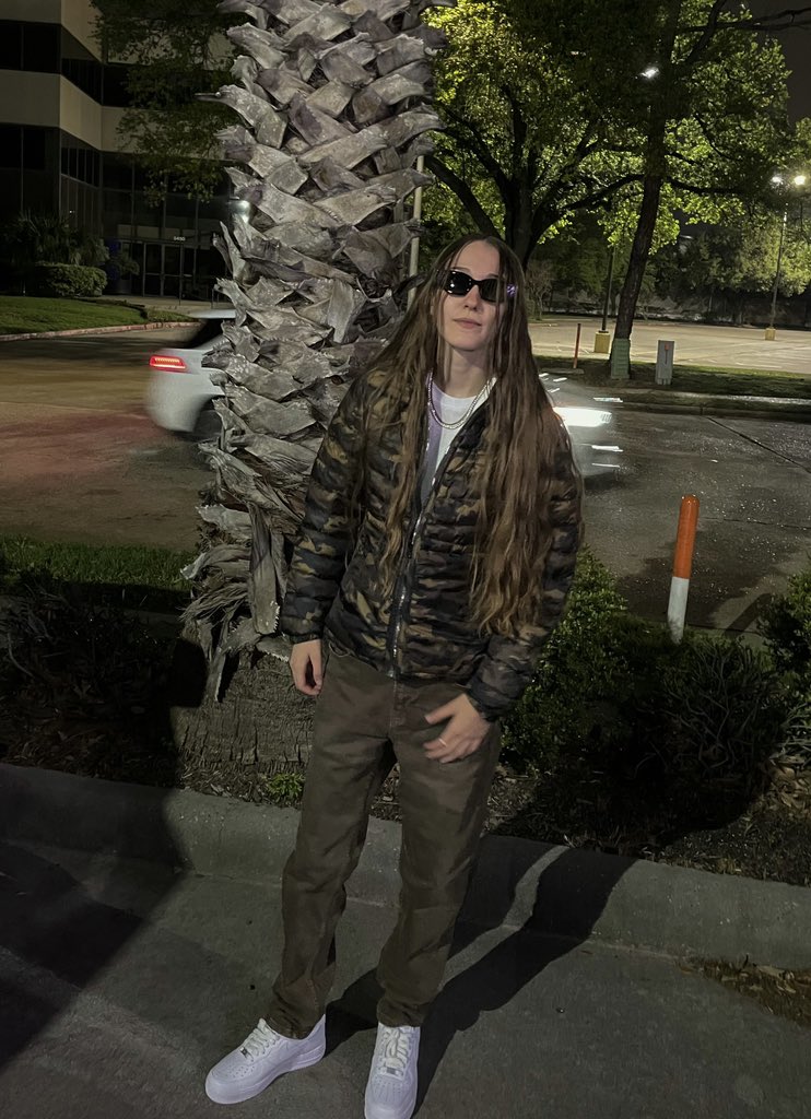 Ferris2Riley's tweet photo. That pretty mfer https://t.co/fvgeVOWViz