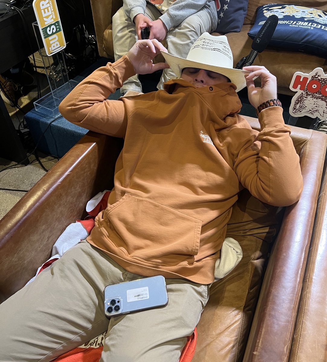 Big Cat tweet media