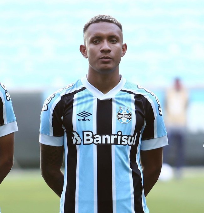 🔵⚫ Grêmio: Veja e conheça mais sobre Wesley Pomba, Atacante de 100  milhões de euros