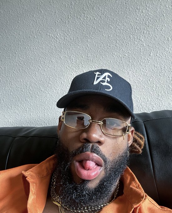 FsLrwmdXsAQDGy9?format=jpg&name=small